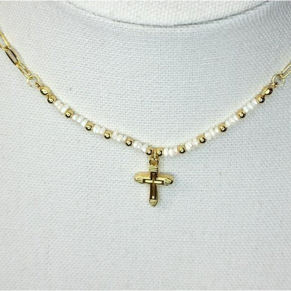 Gold Plated Stainless Steel Chain Freshwater Pearl Beads Cross‎ Pendant Necklace - Picture 13 of 14